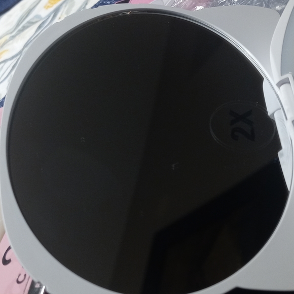 Hello Kitty Compact Mirror x Impressions Vanity Co. - Picture 4 of 6